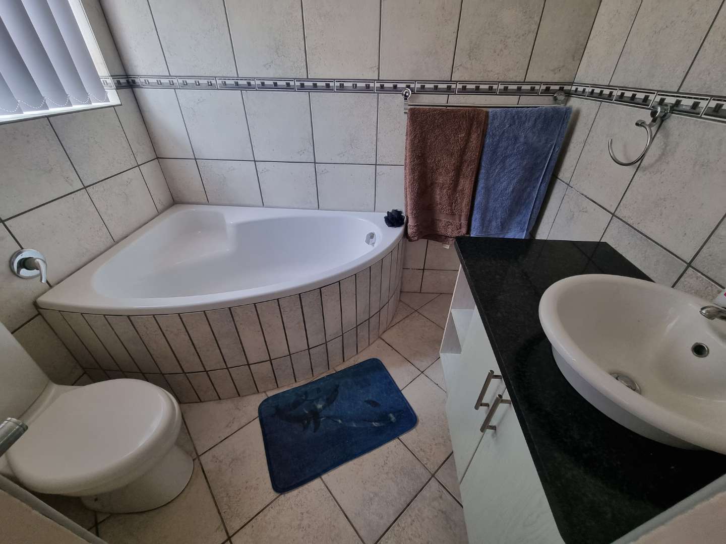 6 Bedroom Property for Sale in Dana Bay Western Cape